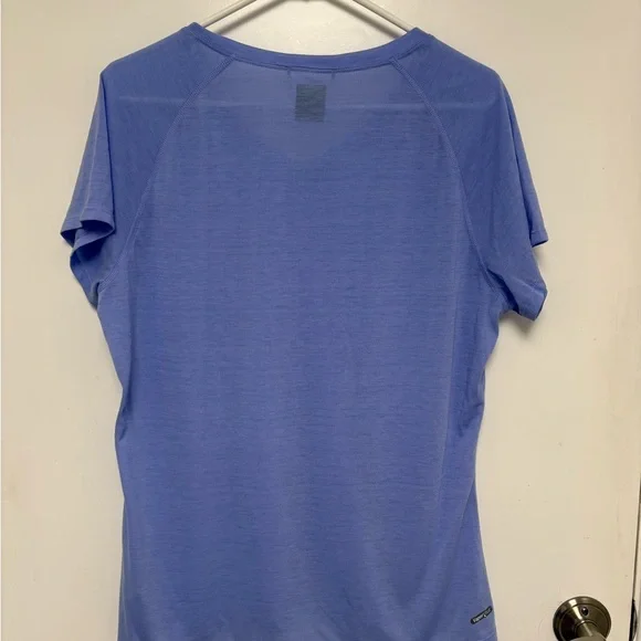 The North Face Women's Blue V-Neck Top Vapor Wick Size XL - Picture 2 of 4